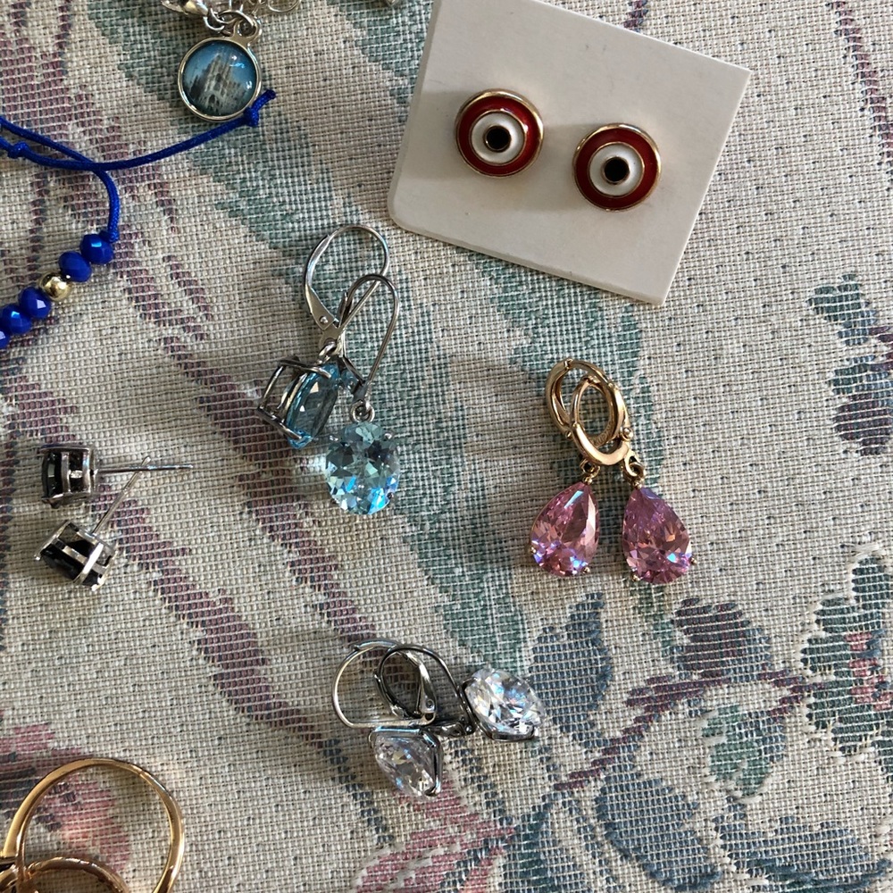 Jewelry Bundle - Picture 7 of 9